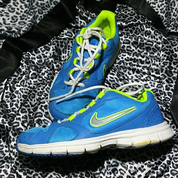 Nike Other - Nike youth endurance trainer sz 5.5